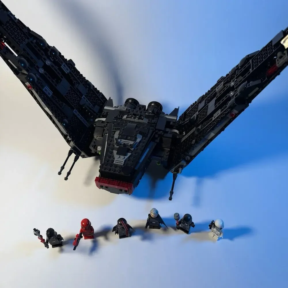 Kylo Ren Shuttle Lego 75256. Lovingly Kept. Book And Box.